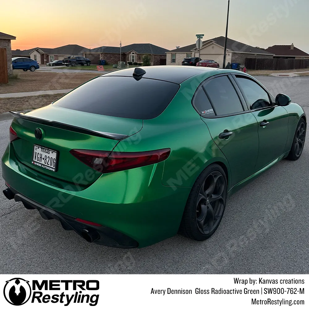 Avery Dennison SW900 Gloss Radioactive Green Vinyl Wrap | SW900-762-M