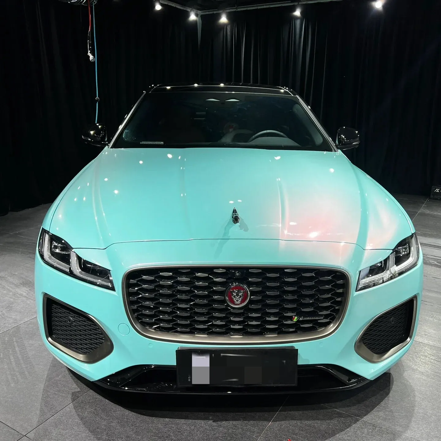 Color Shift Pearl Racing Tiffany Vinyl Wrap