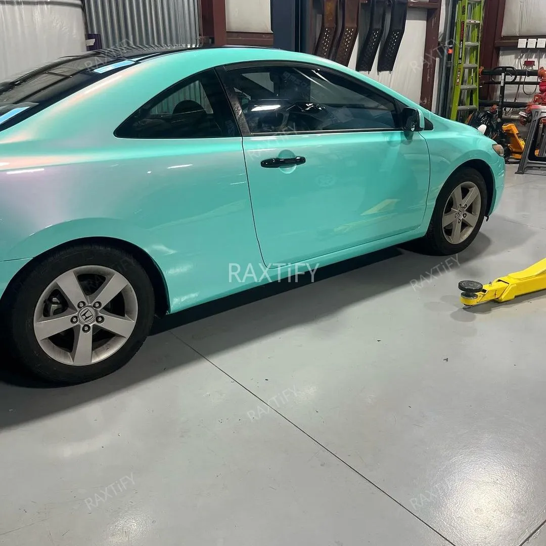 Color Shift Pearl Racing Tiffany Vinyl Wrap