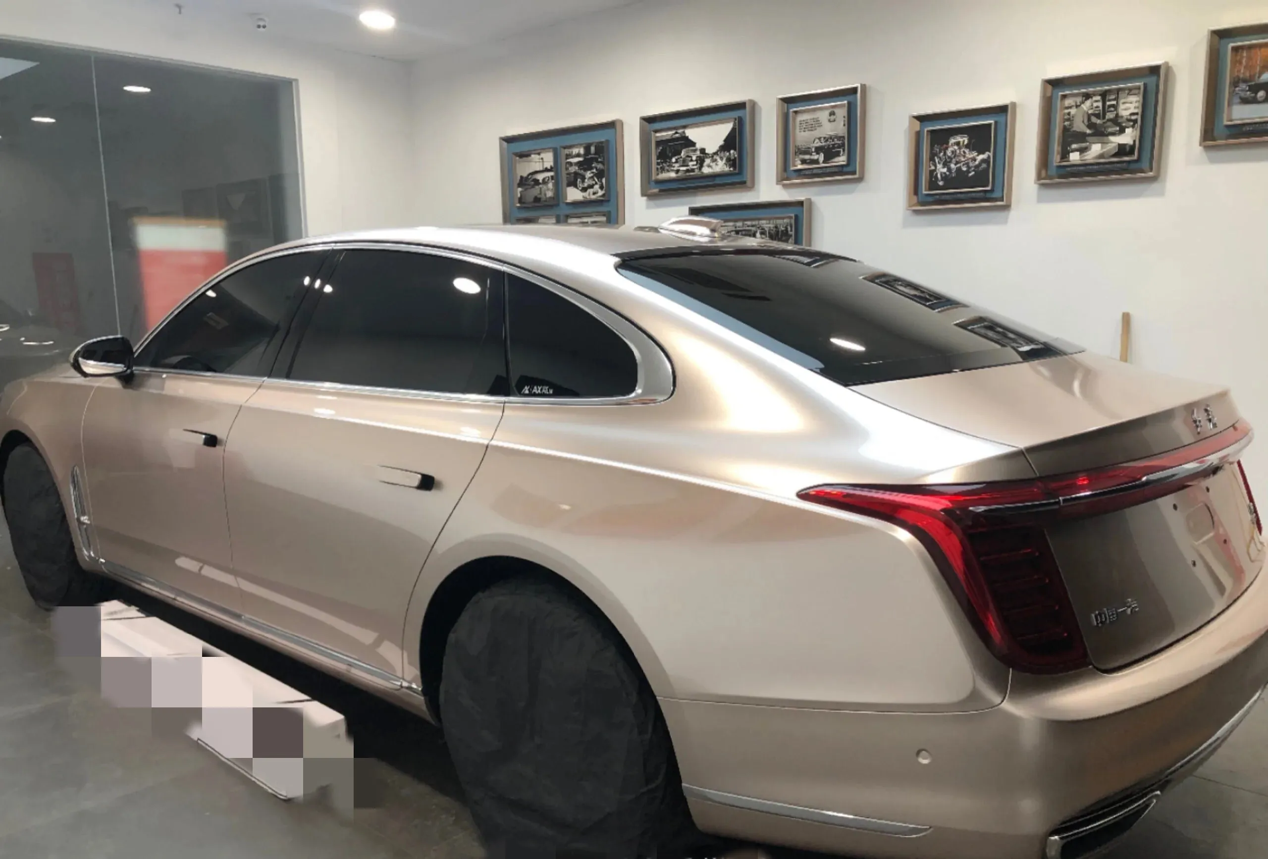 Gloss Metallic Champagne Gold Car Wrap