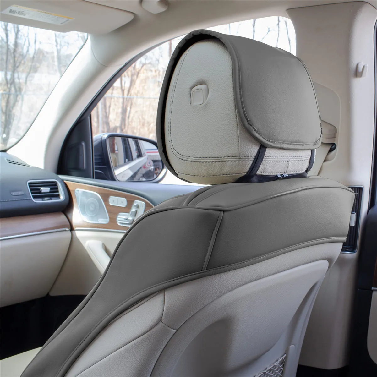 Grande70 Luxe Faux Leather Car Seat Covers with Sleek Pattern - Front Set Gray