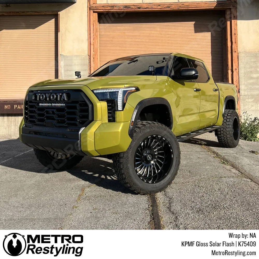 KPMF K75400 Gloss Solar Flash Vinyl Wrap | K75409