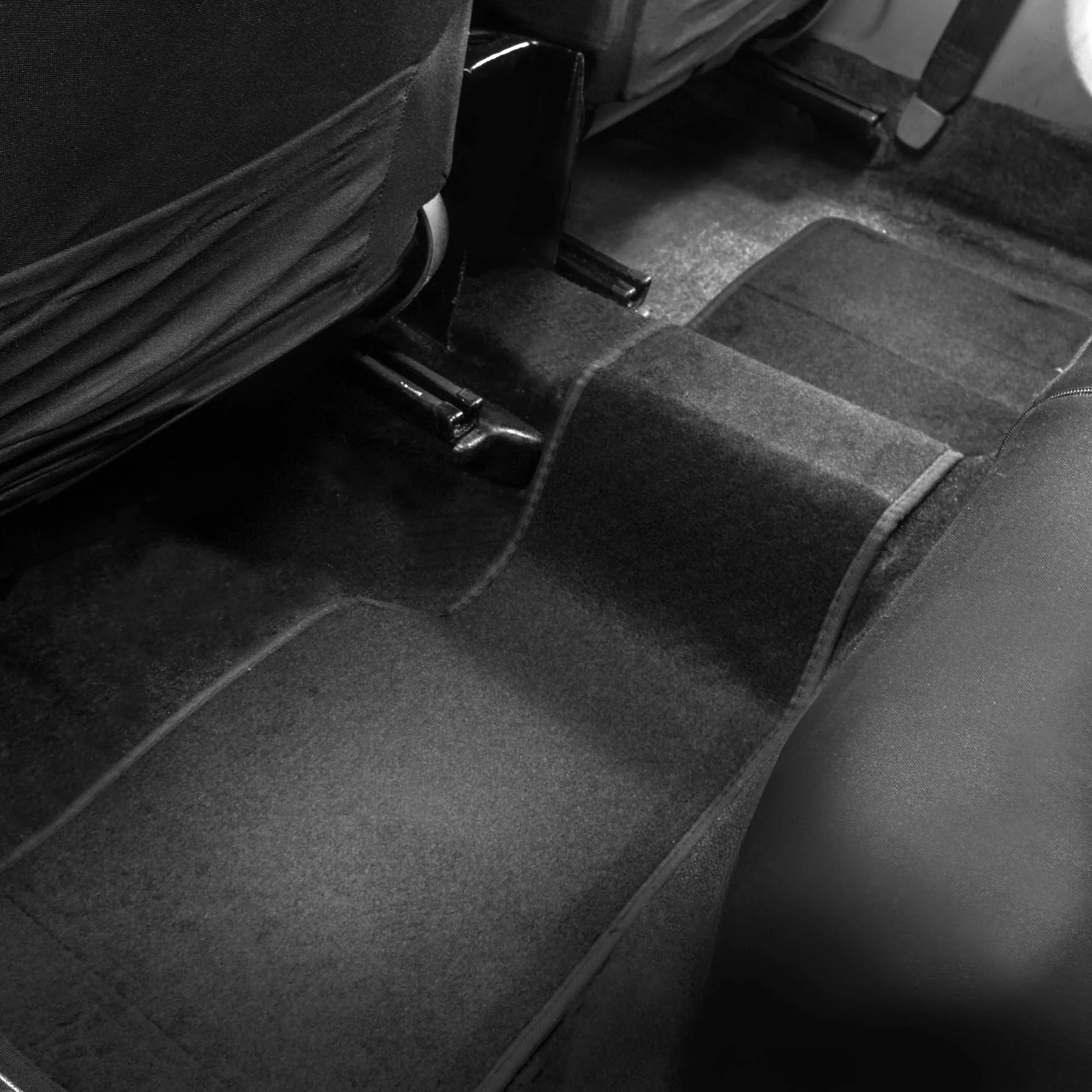 Premium Non-Slip Carpet Floor Mats - Full Set Black