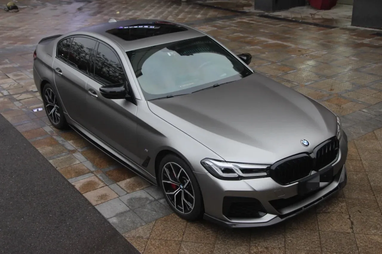 Satin Chrome Liquid Gray Car Wrap