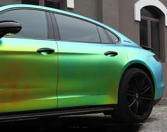 Satin Chrome Rainbow Green Vinyl Wrap