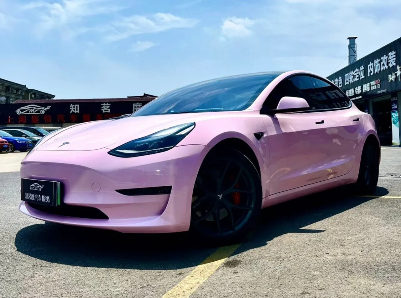 Super Gloss Cotton Candy Pink Vinyl Wrap